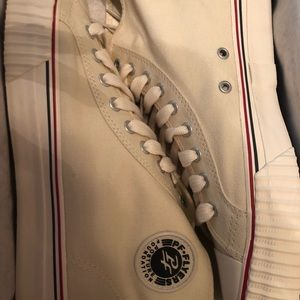 PF-FLYERS CNTR HI REISS NTC NATURAL BNIB
